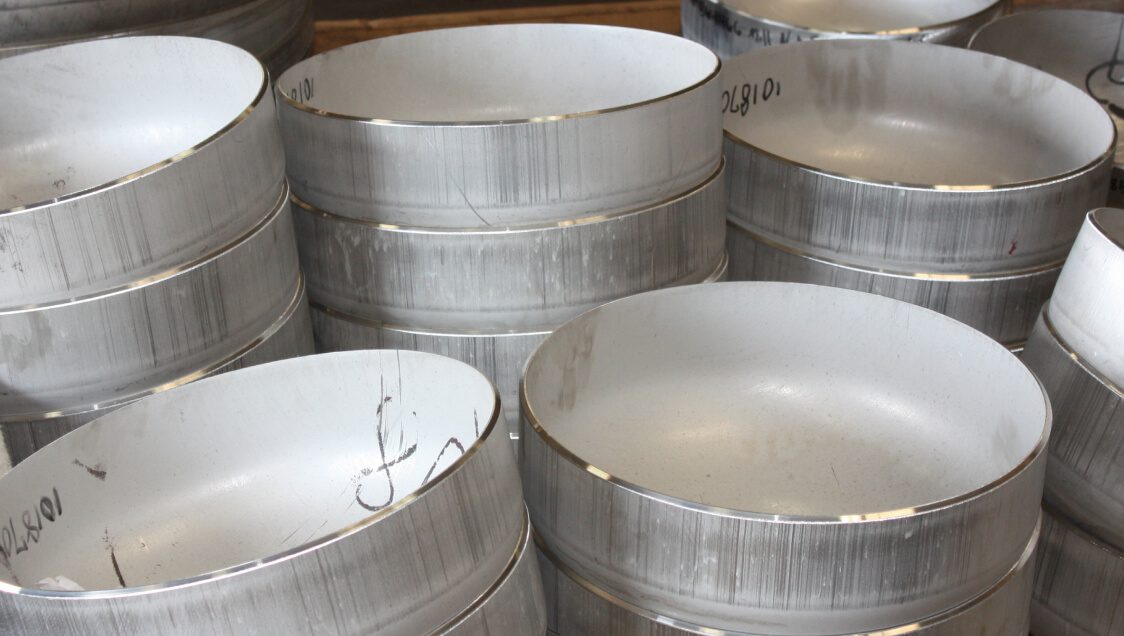 Stock heads allow for high rate efficiency and execution when your business calls for a standard product. Available for next day shipment, Brighton's stainless stock heads range from 6.625"OD to 36"OD in the 2:1 Elliptical and 12"OD to 36"OD in the ASME Flanged & Dished.