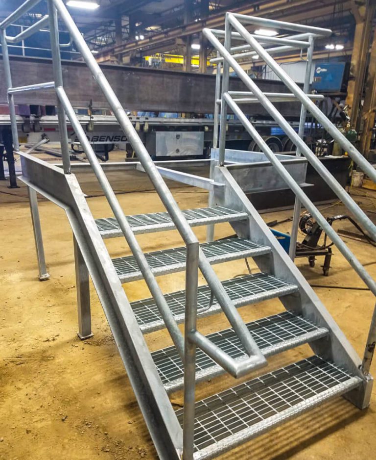 Ladders & Platforms - Brighton Tru-Edge Tank Head Manufacturers